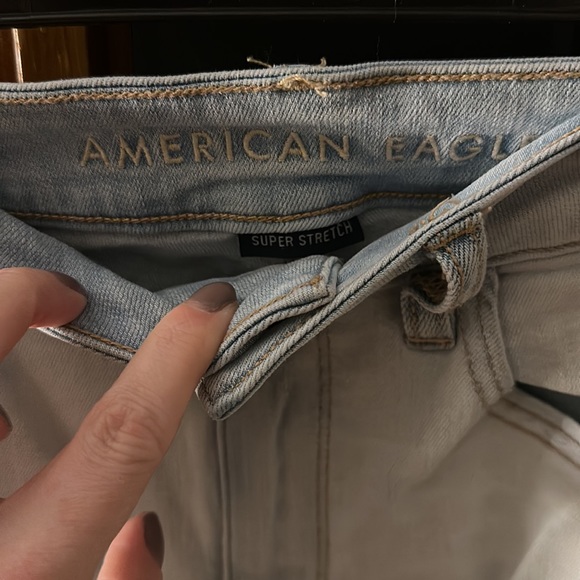 American eagle distressed slasher jeans size 6 short - Picture 3 of 4
